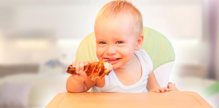 Los niños deben comer carne, advierten los expertos