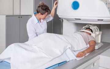 Diagnóstico de la osteonecrosis Diagnóstico de la osteonecrosis por resonancia magnética