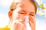 Niña con alergia respiratoria Alergias respiratorias