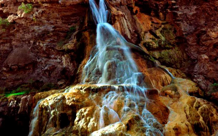 Cascadas hipertermales de Hammamat Ma’in