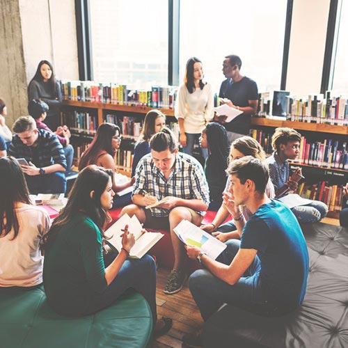 Cambia las redes digitales por las humanas