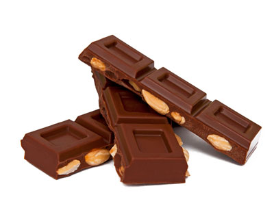 Chocolate relleno con frutos secos o cereales