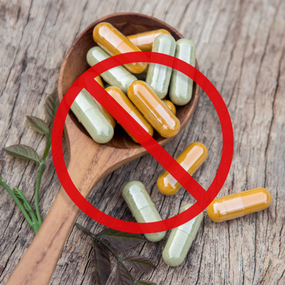 No tomar remedios naturales ni laxantes sin control