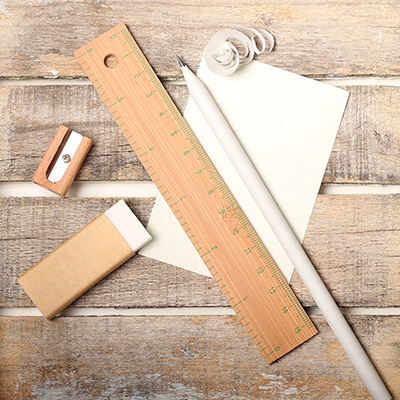 Material escolar de madera