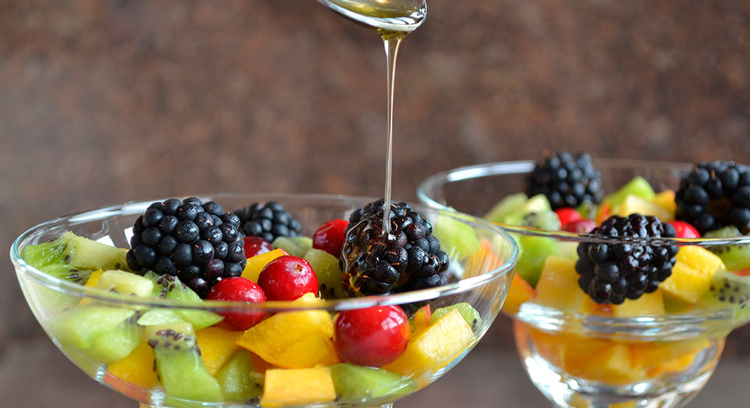 Miel y frutas