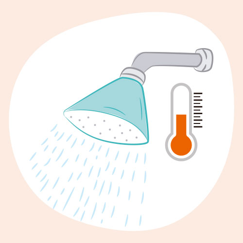 Consejos para evitar la descamación del cuero cabelludo: agua tibia