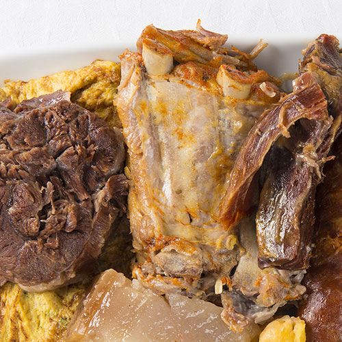 Diez ejemplos de trash cooking: carne para croquetas