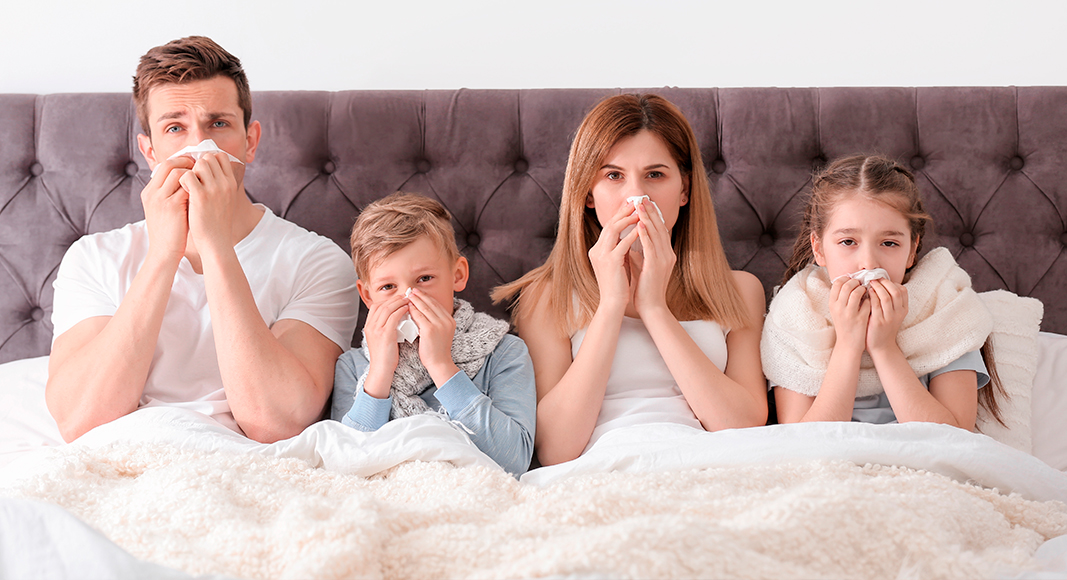 Mitos y verdades sobre la variante ómicron: resfriado común