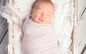 Técnica swaddling: cuándo y cómo envolver al bebé Técnica swaddling
