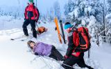 Rescate de una esquiadora accidentada