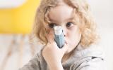 Niños con asma e ingresos por COVID 