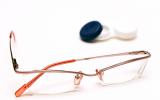 Tratamiento de hipermetropía mediante gafas o lentes