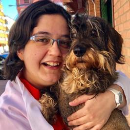 María Bayón Piedrabuena, veterinaria