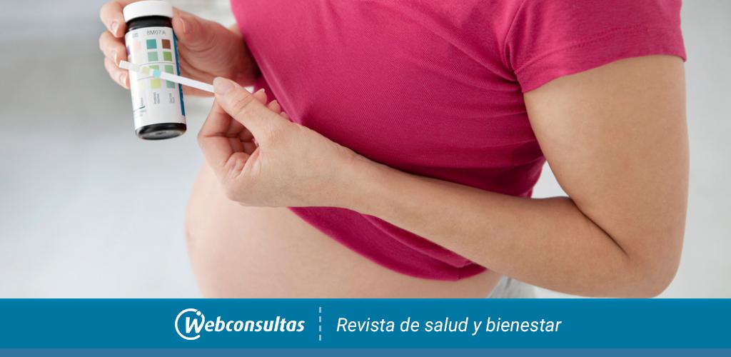 Кетонурия что это. Беременность и кетонурия. Полоски кетонурия. Физиологическая кетонурия. Кетонурия беременности 34 неделя.