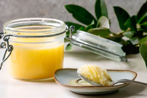 Ghee, ¿es realmente buena esta mantequilla clarificada? Mantequilla ghee