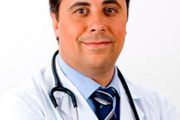Dr. Carlos San Martín, experto medicina estética facial