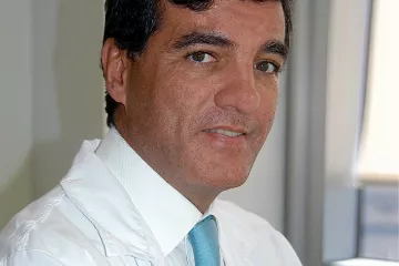 Entrevista al Dr. José Luis Zamorano, experto en el tratamiento del colesterol Entrevista al Dr. José Luis Zamorano