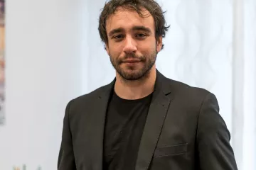 Entrevista a Jesús Matos Larrinaga, autor de ‘Un curso de emociones’ Entrevista a Jesús Matos Larrinaga