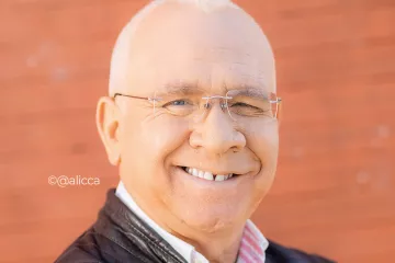 Entrevista al Dr. Nicolás Romero, autor de 'Comer bien para bien estar' Entrevista al Dr. Nicolás Romero