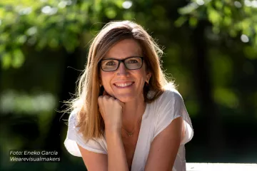 Entrevista a la Dra. Rosa Molina, autora de Una mente con mucho cuerpo Dra. Rosa Molina, autora de Una mente con mucho cuerpo