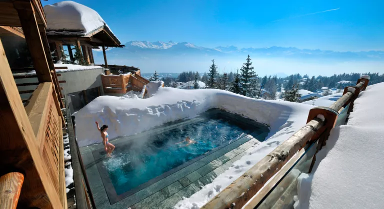 Piscina en invierno: Le Crans