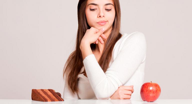 Consejos para evitar el 'food craving' o antojos