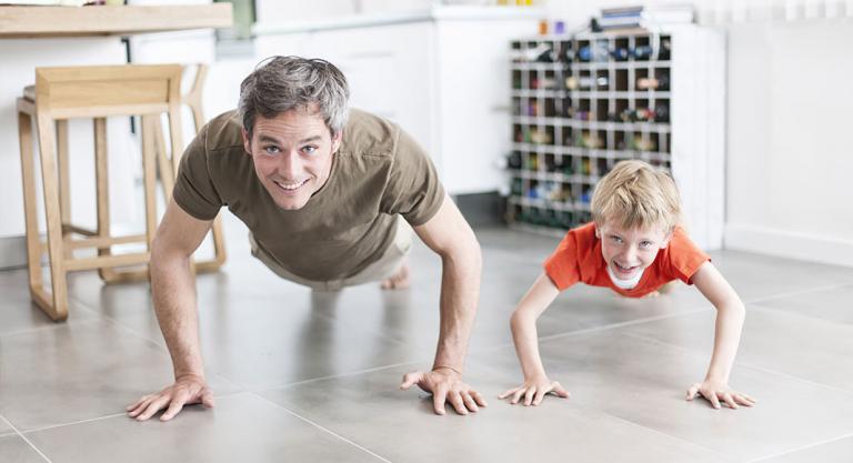 Niños y teletrabajo: ejercicio físico