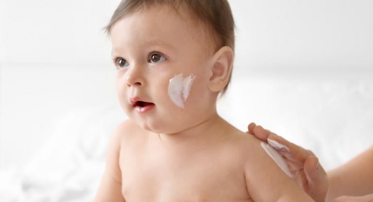 Cuidar y mantener sana la piel de tu bebé