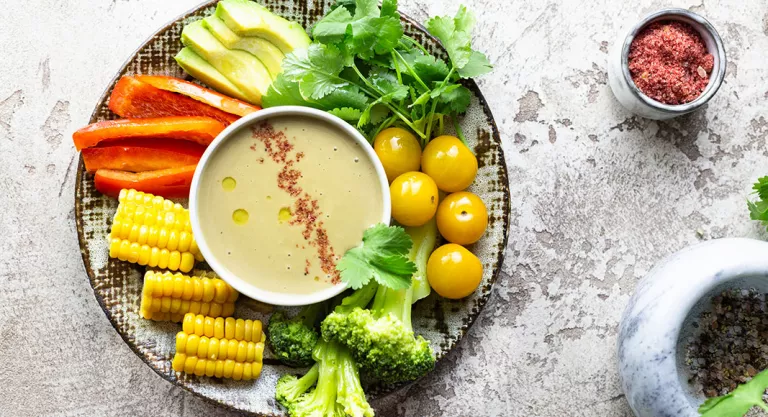 Usos del tahini en la cocina: para mojar