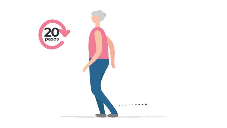 Ejercicios de equilibrio para mayores de 60: marcha hacia atrás