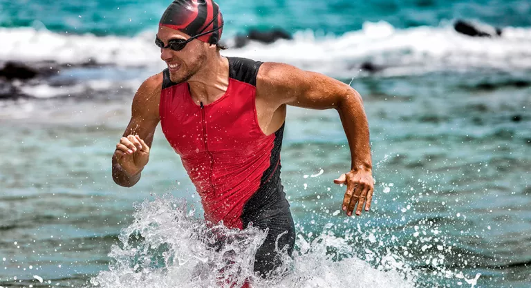 Material necesario para la prueba de natación del triatlón