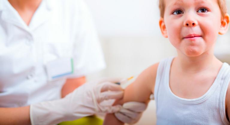 Prevención de la meningitis en los niños: vacunación