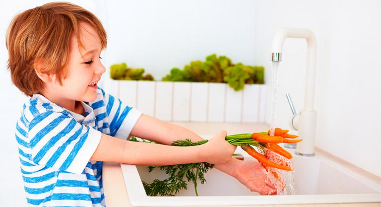 Trucos para que tus hijos coman verduras