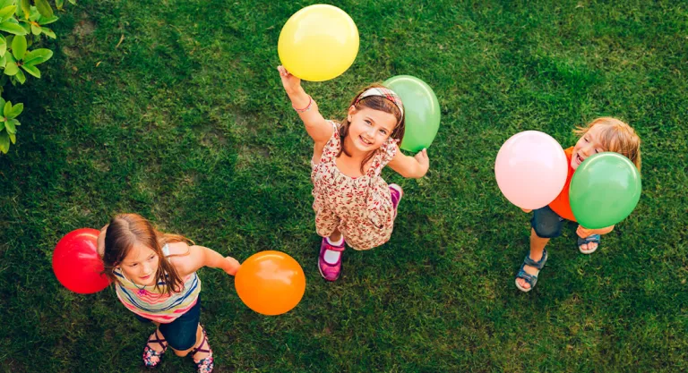 Fiesta de cumpleaños: Una vigilancia constante