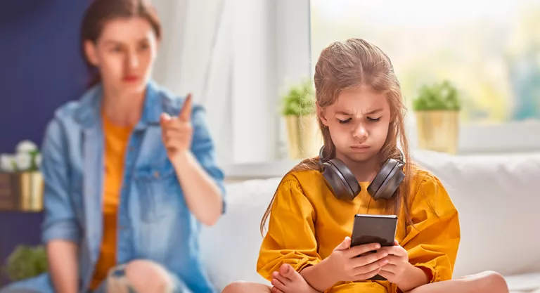 Abuso de pantallas ante el aburrimiento infantil