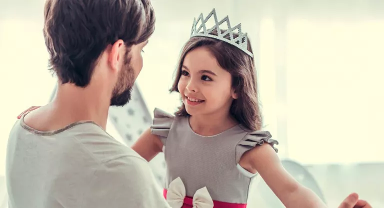 Niña con complejo de Electra