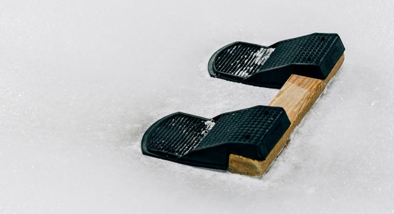 Material necesario para practicar curling: hack