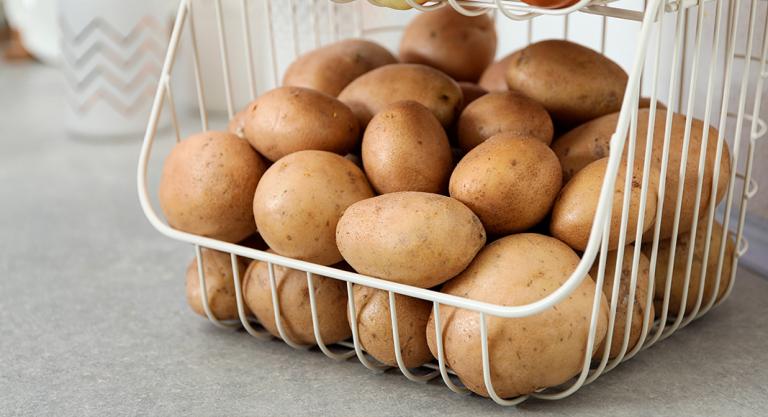 Almacenar patatas en casa