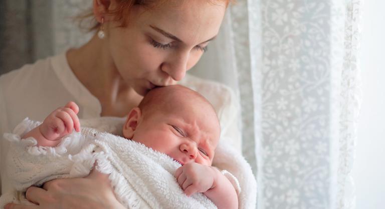 Mito de la lactancia: dar el pecho al bebé cada tres horas
