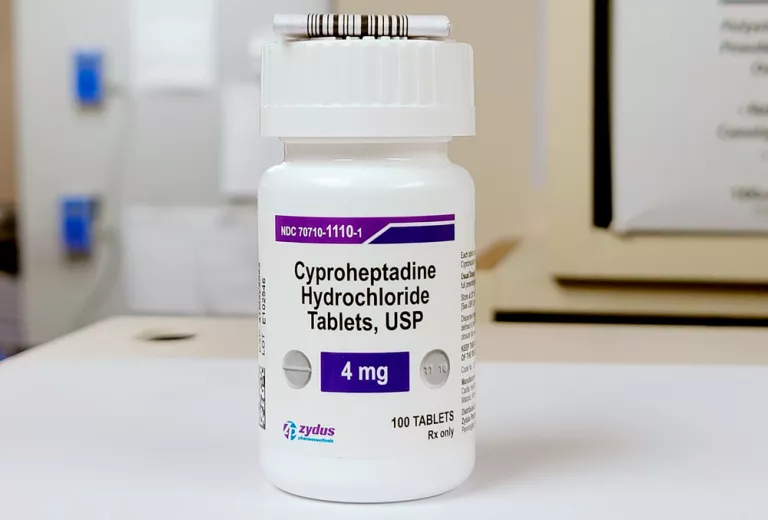 cyproheptadine bottle