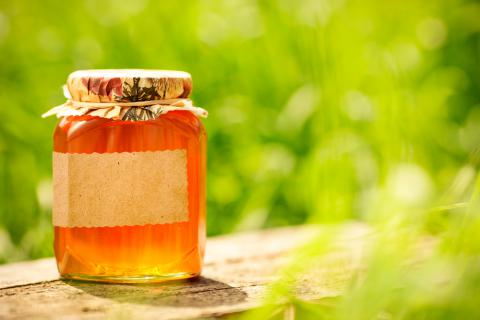 Beneficios y riesgos del consumo de miel sobre la salud