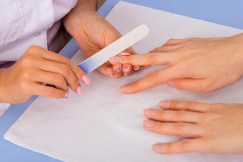 Limar las uñas según la forma de tus manos