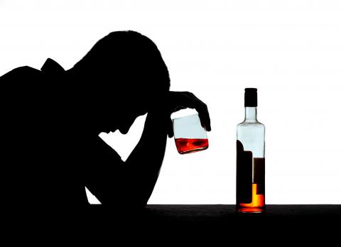 Causas del alcoholismo