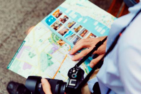 Consejos para ejercer como guía turístico en la tercera edad