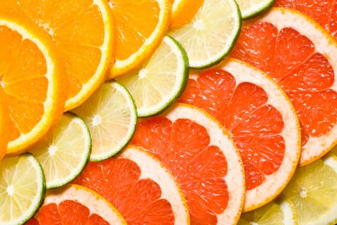 Composición nutricional de cítricos como naranjas o pomelos