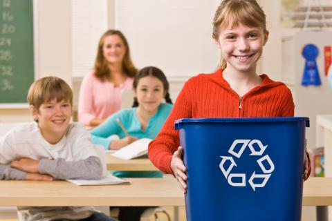 Aprendiendo a reciclar desde pequeños