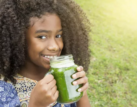 Beneficios de tomar moringa para la salud