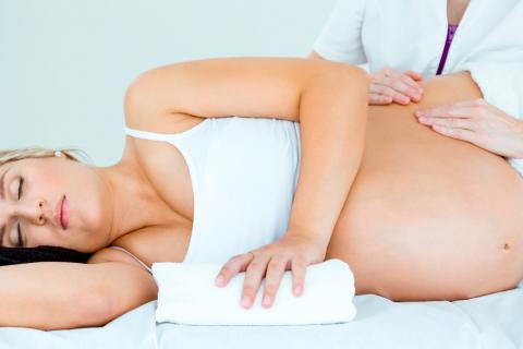 Técnicas para ayudar al bebé a darse la vuelta antes de nacer