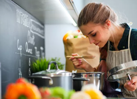 Trucos para llevar una alimentación saludable en el posparto Alimentación en el posparto