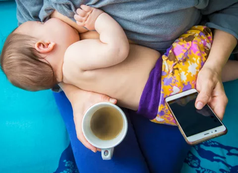 Cafeina Durante La Lactancia Afecta Al Bebe Amamantado